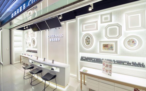 美甲店裝修要注意什么？30平方裝修大概要多少錢？