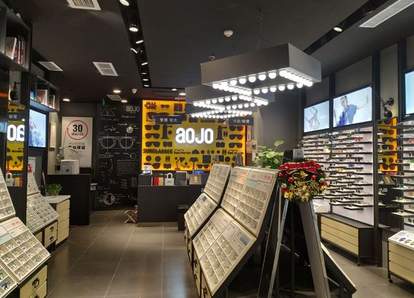 眼鏡店怎么裝修才能吸引客戶？眼鏡店裝修注意事項(xiàng)