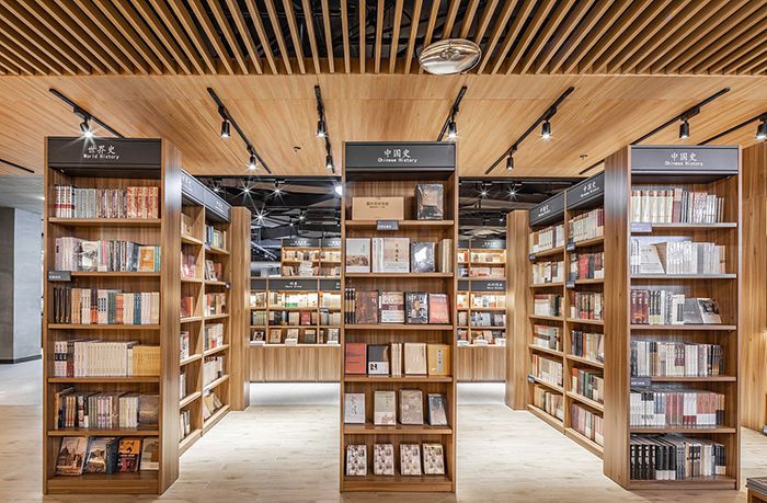 書(shū)店設(shè)計(jì)具體包括幾個(gè)注意事項(xiàng)