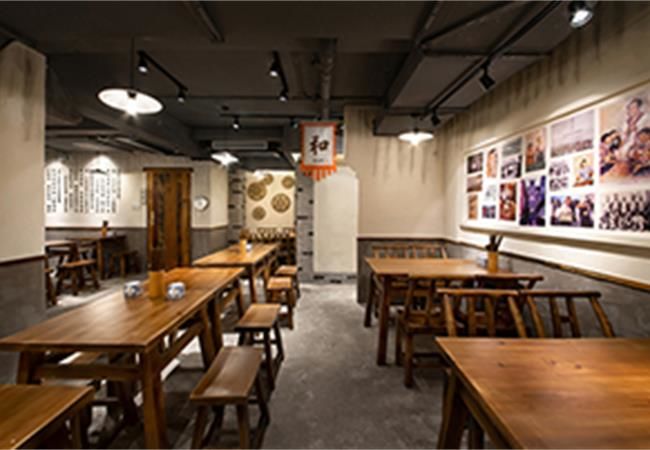 徽派面館裝修設(shè)計(jì)案例 營(yíng)造出一種舒適不膩之感