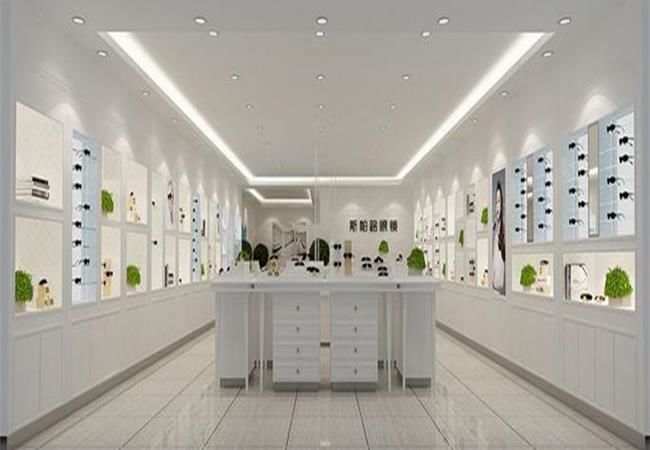 具有構(gòu)思精巧的合肥眼鏡店裝修四個(gè)問(wèn)題