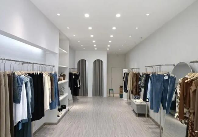 打造獨特的合肥服裝店裝修魅力，更吸引顧客