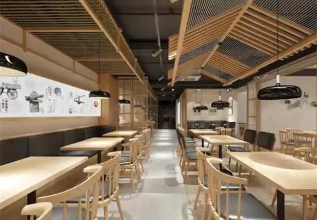 專業(yè)的合肥餐飲店裝修，顧客才會(huì)絡(luò)繹不絕！